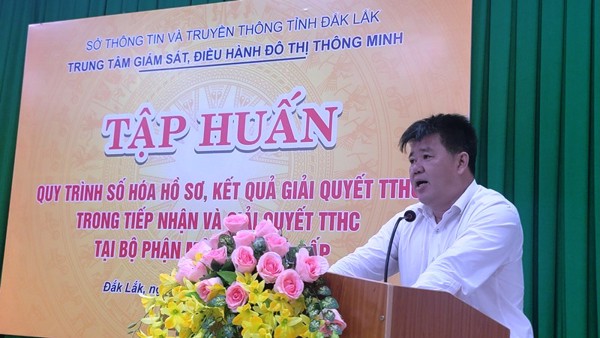 Tập huấn hướng dẫn quy trình số hóa hồ sơ, kết quả giải quyết TTHC