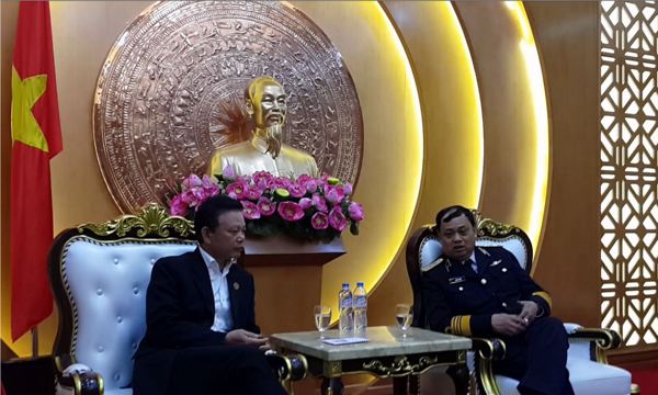 Tòa án nhân dân tỉnh Đắk Lắk thăm, chúc tết và làm việc với Bộ tư lệnh Hải quân 