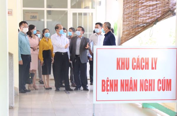 Chủ tịch UBND tỉnh Phạm Ngọc Nghị kiểm tra công tác phòng, chống dịch bệnh Covid-19 tại các đơn vị trên địa bàn