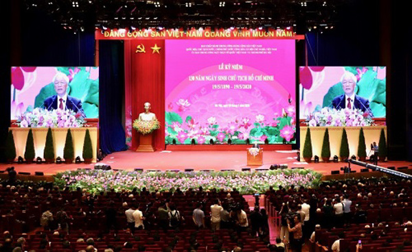 Nguyện kế tục trung thành và xuất sắc sự nghiệp vĩ đại của Bác Hồ