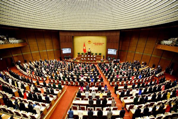 Quốc hội thảo luận về Kinh tế - Xã hội và Ngân sách Nhà nước