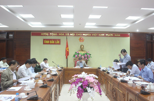 UBND tỉnh họp thông qua nội dung trình kỳ họp thứ 5, HĐND tỉnh khóa IX