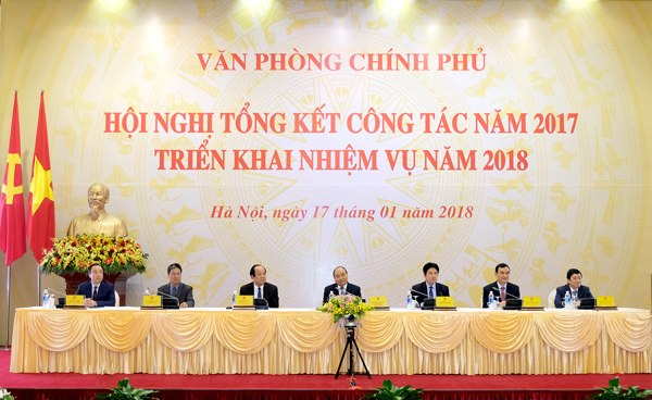 Thủ tướng: Văn phòng Chính phủ hãy lan tỏa phương châm hành động ‘10 chữ’: Kỷ cương, Liêm chính, Hành động, Sáng tạo, Hiệu quả