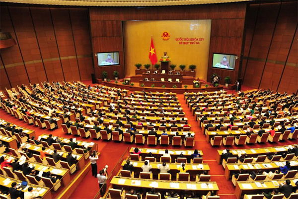 Từ 16.30’ chiều 14/6 đến hết buổi sáng 15/6, Bộ trưởng Bộ Kế hoạch và Đầu tư Nguyễn Chí Dũng đăng đàn trả lời chất vấn trước Quốc hội.