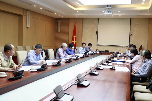 Nghiệm thu đề tài nghiên cứu biên soạn các tiêu chuẩn quốc gia về an toàn máy và thiết bị xây dựng